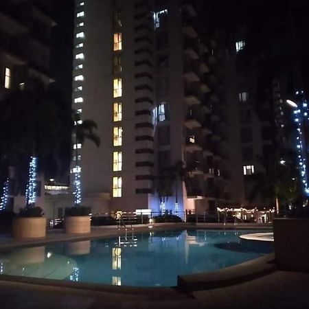 One Palm Tree Villas Naia Terminal 3 Маніла Екстер'єр фото