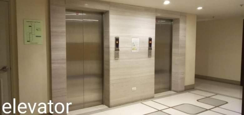 One Palm Tree Villas Naia Terminal 3 Маніла Екстер'єр фото